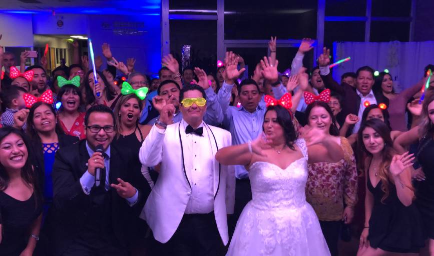 Sonora De Los Angeles Offers Wedding Bands in Los Angeles CA 90006